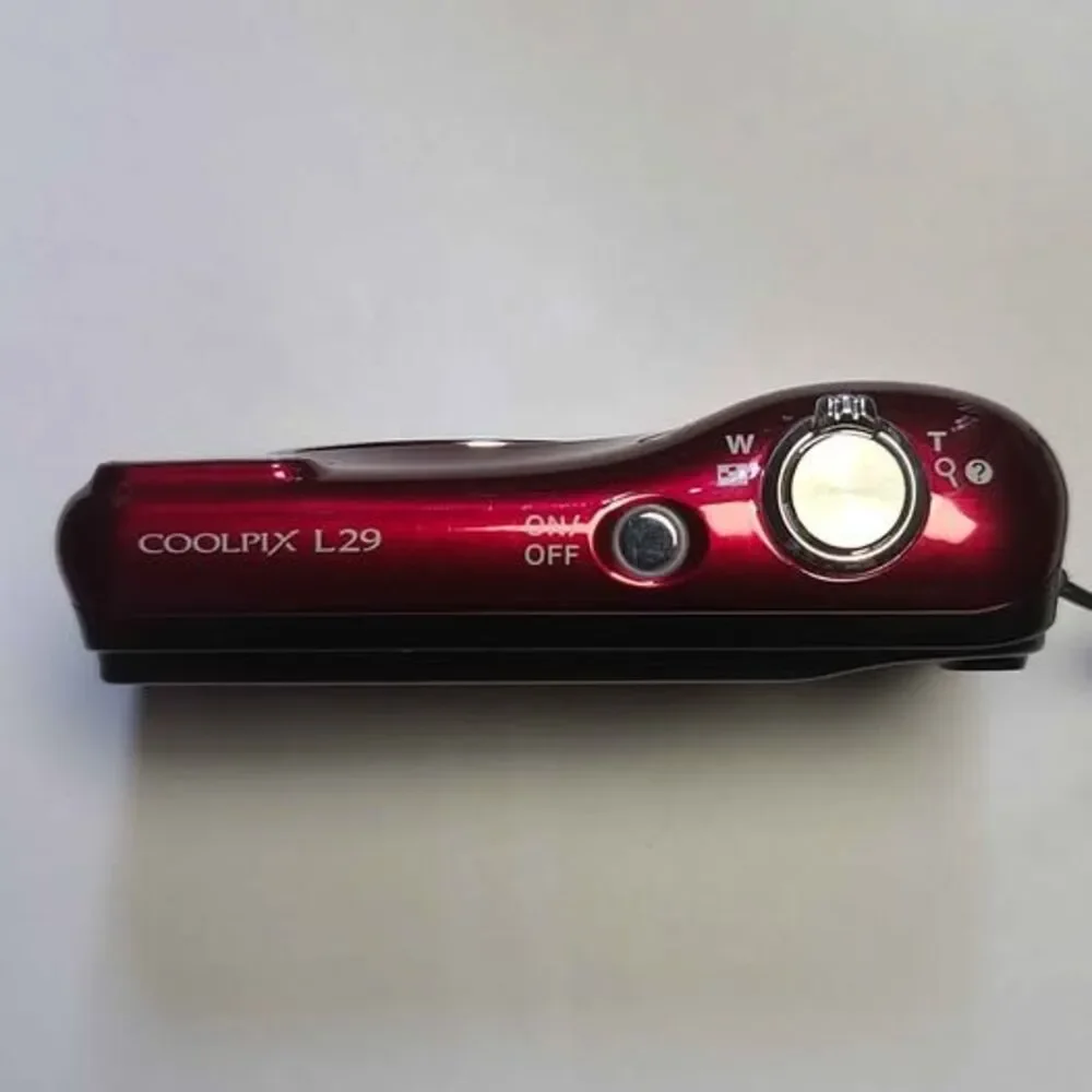 Nikon Coolpix L29 Digital Camera